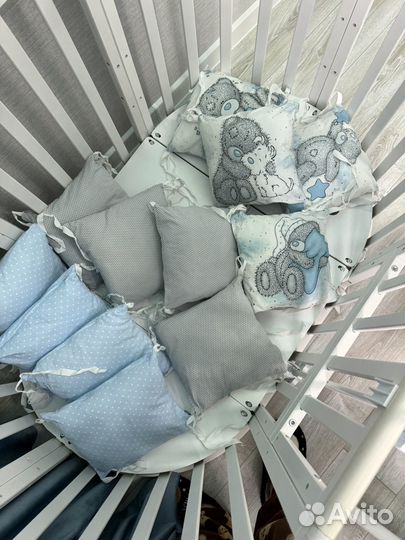 Бортики в детскую кроватку