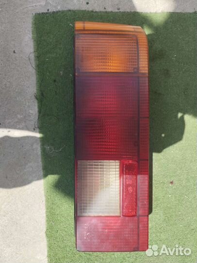 Задний фонарь москвич 2141