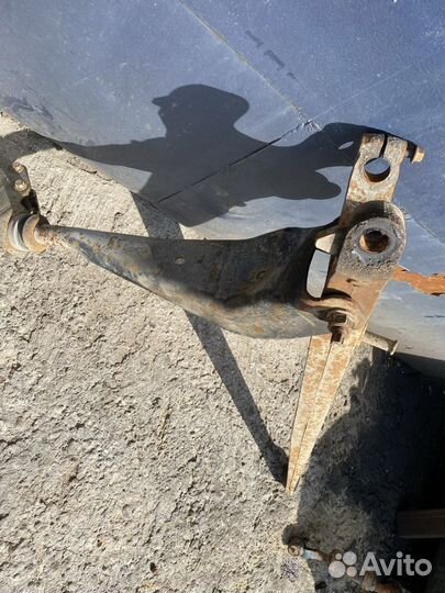 Рычаги передней подвески Ford Econoline E250 E350