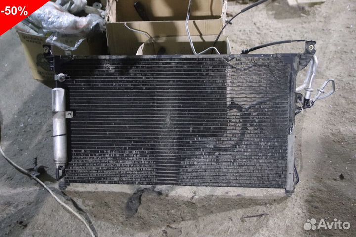Радиатор кондиционера на Инфинити FX S50