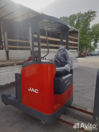 Ричтрак JAC 1,6 тонны, 8,6 метра