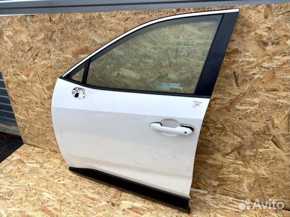 Дверь передняя левая Toyota Rav4 50