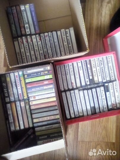 Аудиокассеты (со списком)