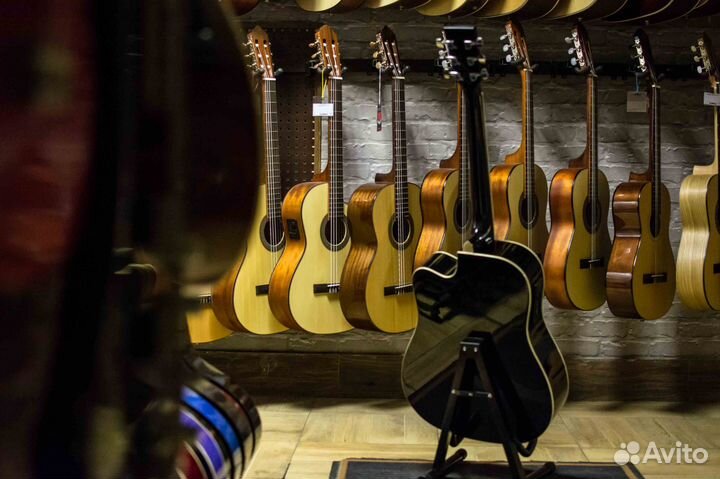 Электроакустическая Гитара Caraya + Аксессуары