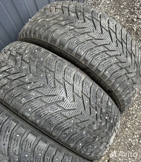 Nokian Tyres Hakkapeliitta 8 SUV 245/60 R18 109T