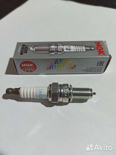 Свеча зажигания NGK MR8AI9