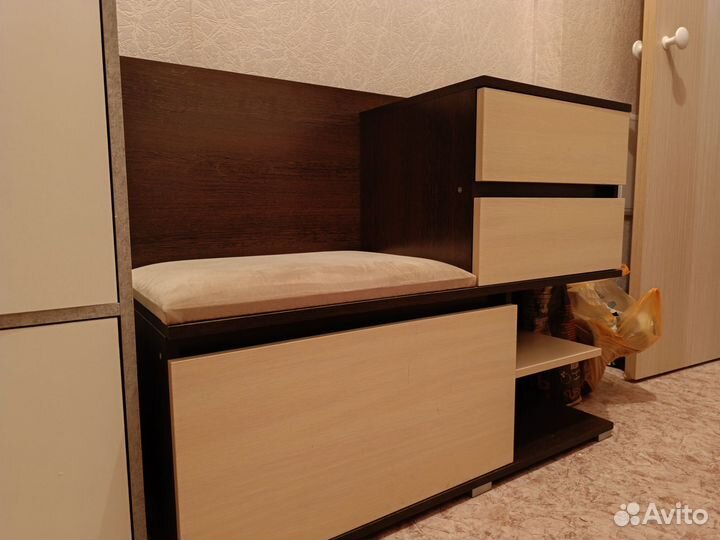 Тумба в прихожую