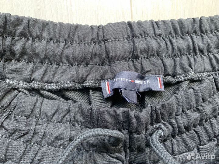 Шорты Tommy Hilfiger