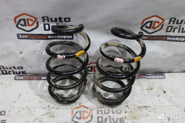 LADA Largus 1.6 16клап Пружина задняя