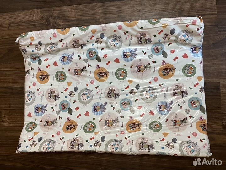 Пеленая доска на детскую кроватку