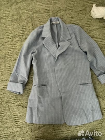 Костюм брючный 46 размер
