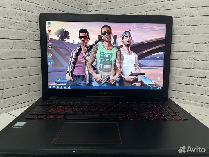 Игровой ноутбук Asus ROG I5/FHD/2видеокарт/8Gb/SSD
