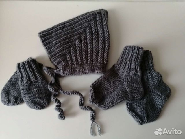 Шапочка Гномик 42-46 р-р, носочки и варежки