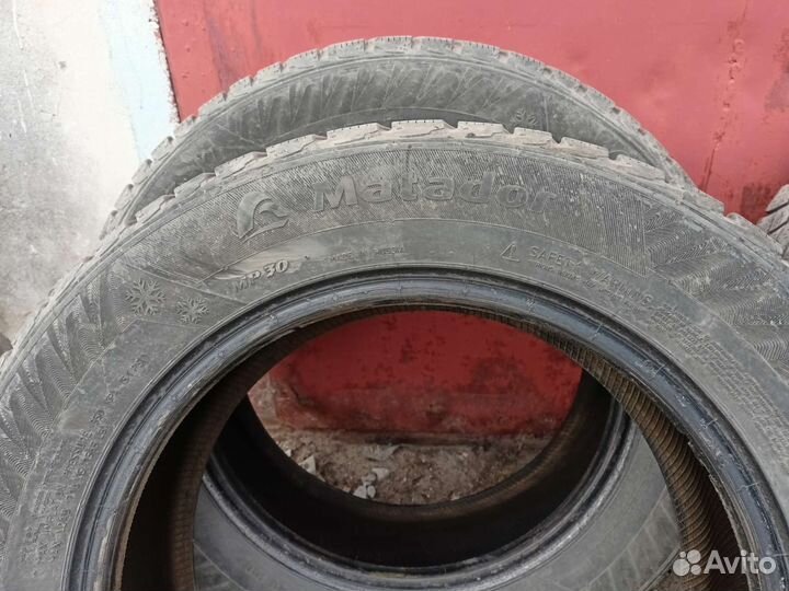 Matador MP 30 Sibir Ice 2 205/60 R16