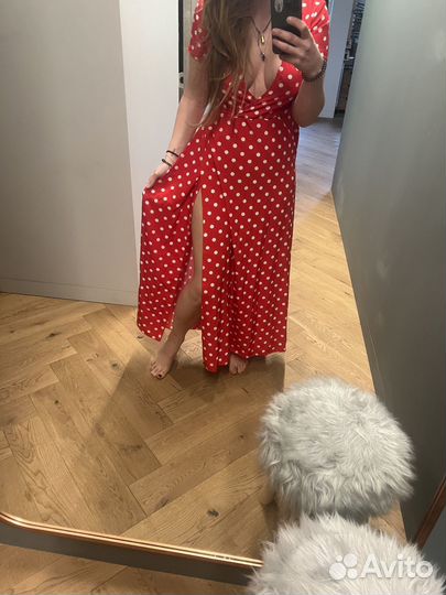 Платье ASOS красное в горошек размер L