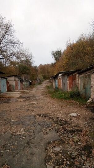 Гараж, > 30 м²
