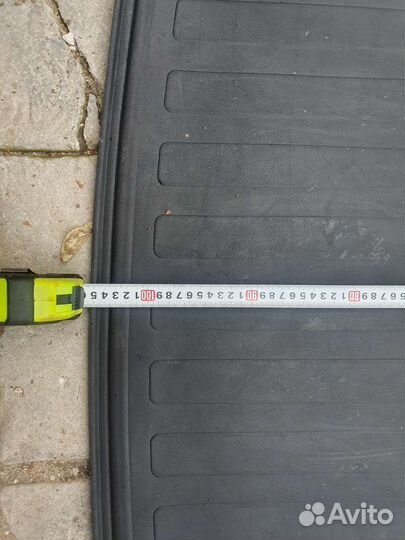 Продам коврик багажника на Hyundai