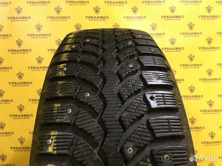 Bridgestone Blizzak Spike-01 235/65 R17 108T