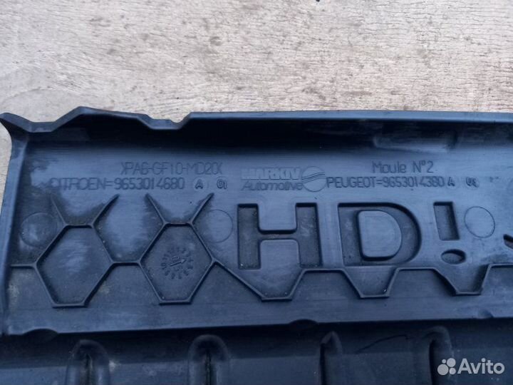 Декоративная крышка двигателя Citroen Berlingo M59