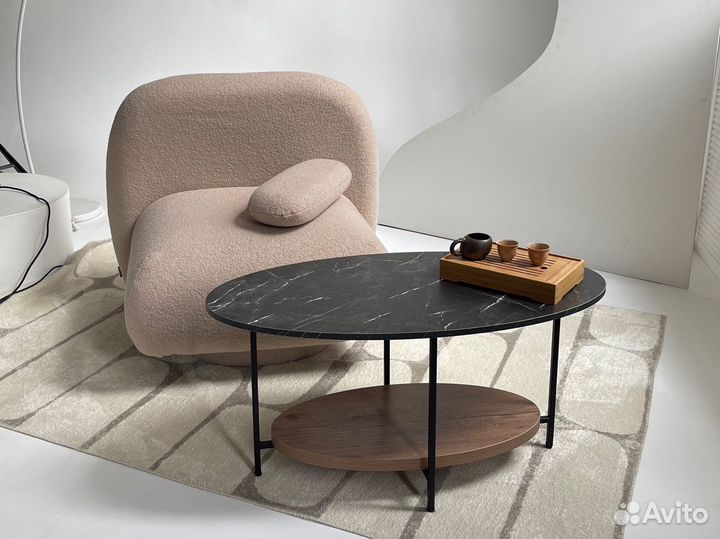 Придиванный столик