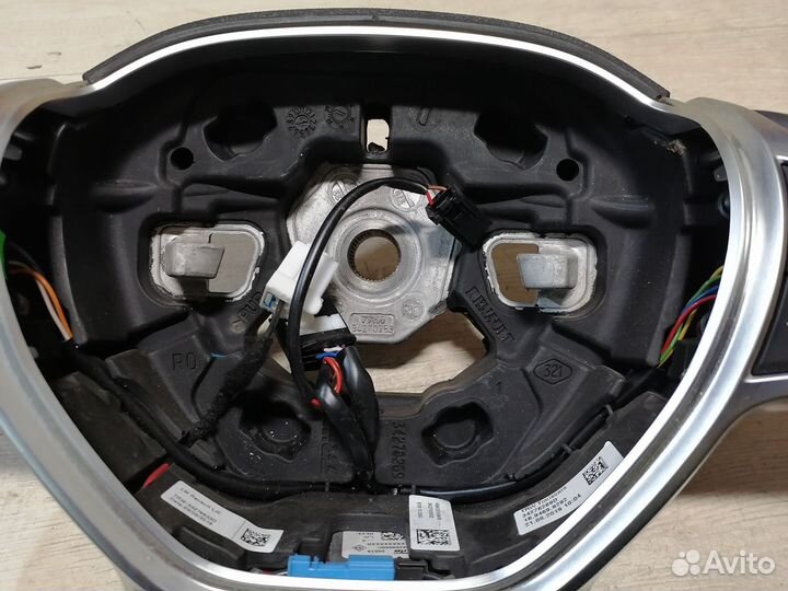 Руль мультируль кожа Renault Arkana Рено Аркана