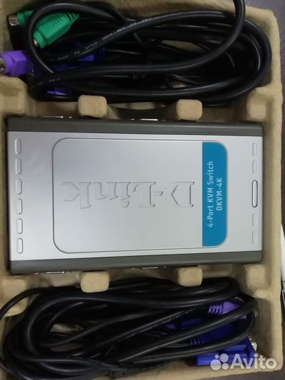 KVM переключатель D-Link dvkm-4K