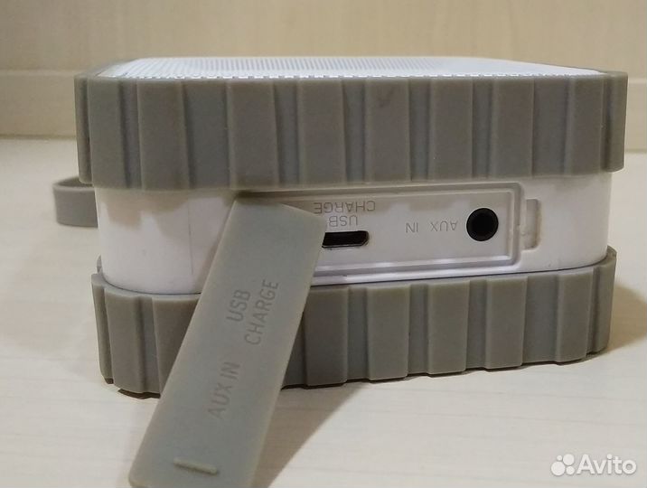 Беспроводная (bluetooth) колонка Wave Submarine