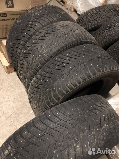 Nokian Tyres Hakkapeliitta 8 SUV 285/60 R18