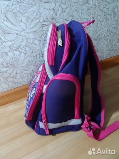 Школьный рюкзак