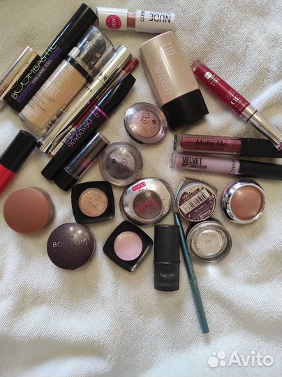 Набор косметики пакетом бу