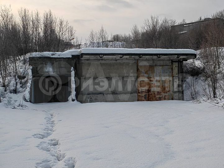 Продам помещение свободного назначения, 270 м²