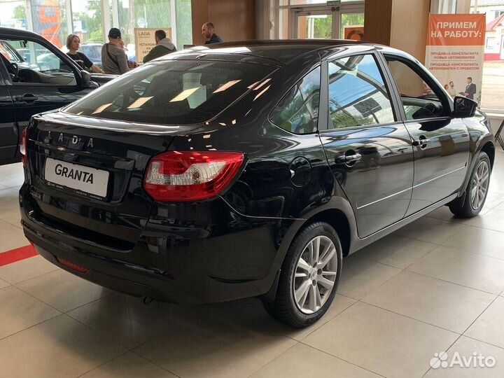 LADA Granta, 2023