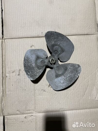 Крыльчатка вентилятор Кариер Хариус Carrier Xarios