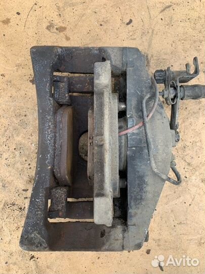 Суппорт передний правый Audi А6 С6 2004-2008