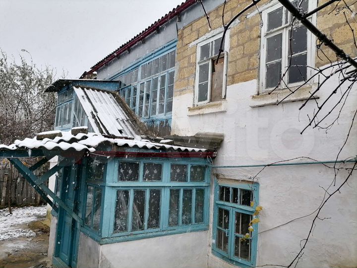 Дом 300 м² на участке 6 сот.