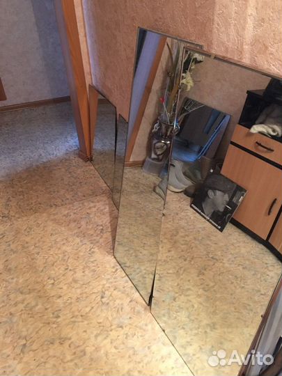 Зеркала. С креплением И без