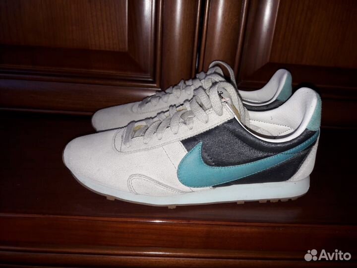 Кроссовки Nike оригинал 23,5см