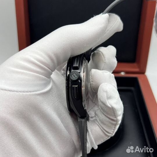 Наручные часы кварцевые Tag Heuer