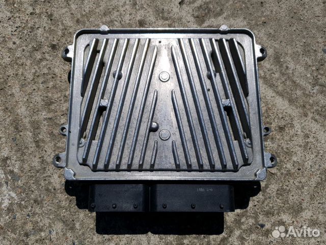 Блок управления двигателем Mercedes W164 W211 W219