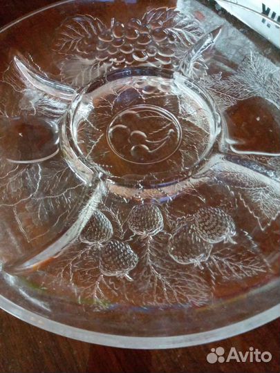 Блюдо менажница