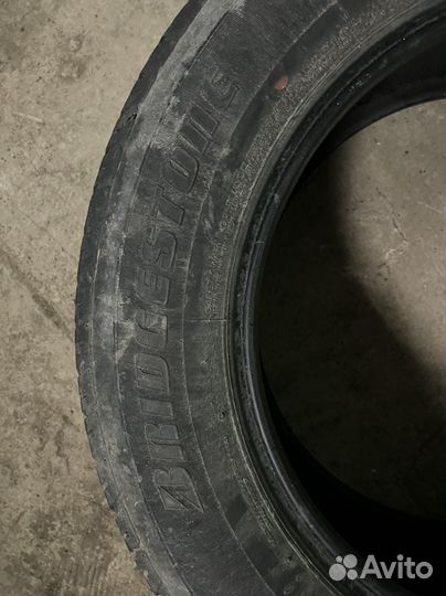 Bridgestone 613V 235/65 R18