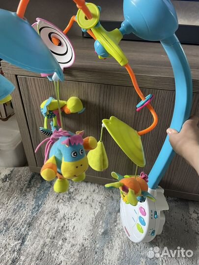 Мобиль в кроватку tiny love