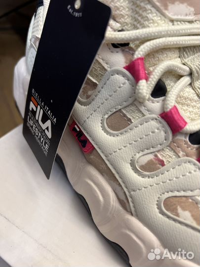 Кроссовки женские Fila Etudes