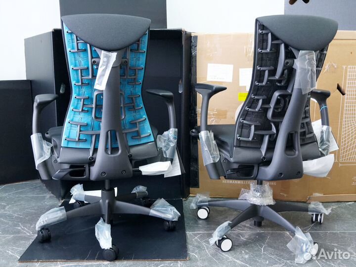 Новые кресла Herman Miller Embody Logitech 2 цвета