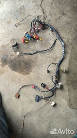 Подторпедная проводка Audi 100C3 443971315BD