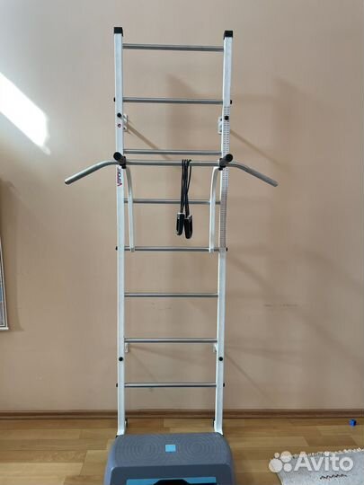 Шведская стенка с турником,брусья