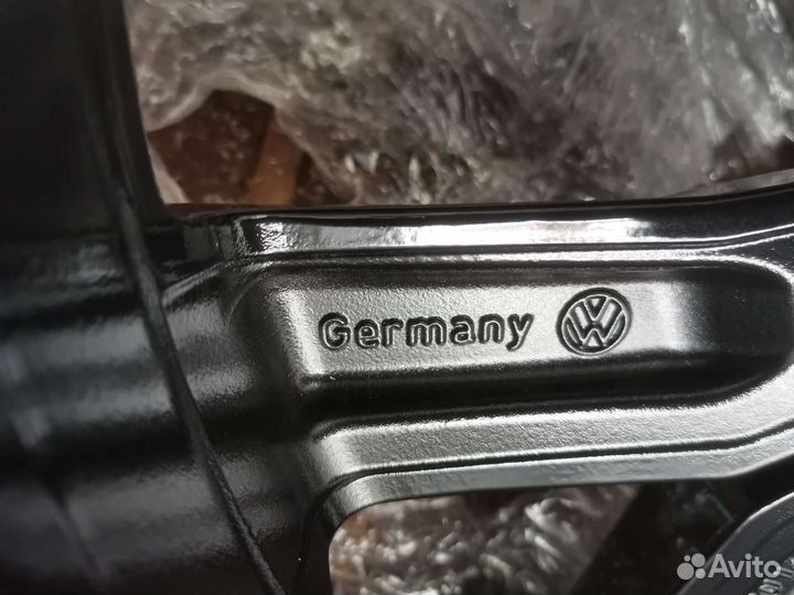Диски R 18 Volkswagen Tiguan. 4 штуки