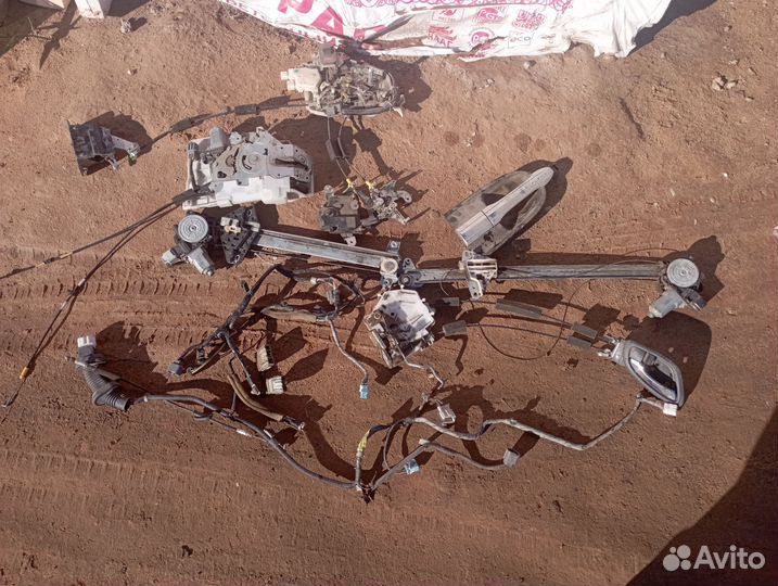 Комлектующие к откатной двери хонда степ вагн