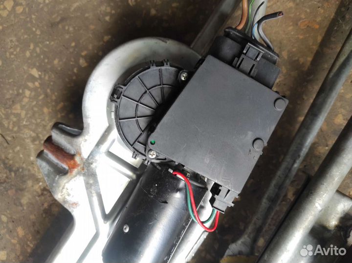 Механизм стеклоочистителя Фольксваген Шаран до 00г