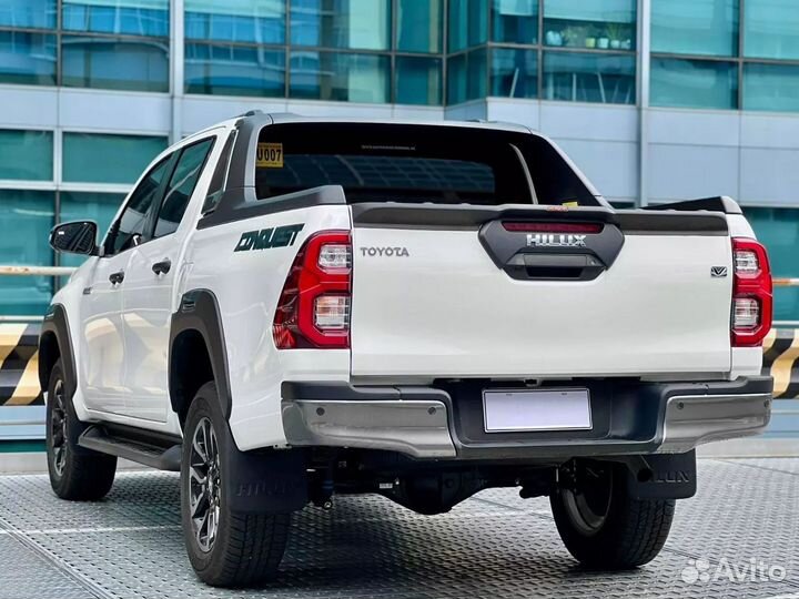 Toyota Hilux 2.4 МТ, 2023, 1 066 км